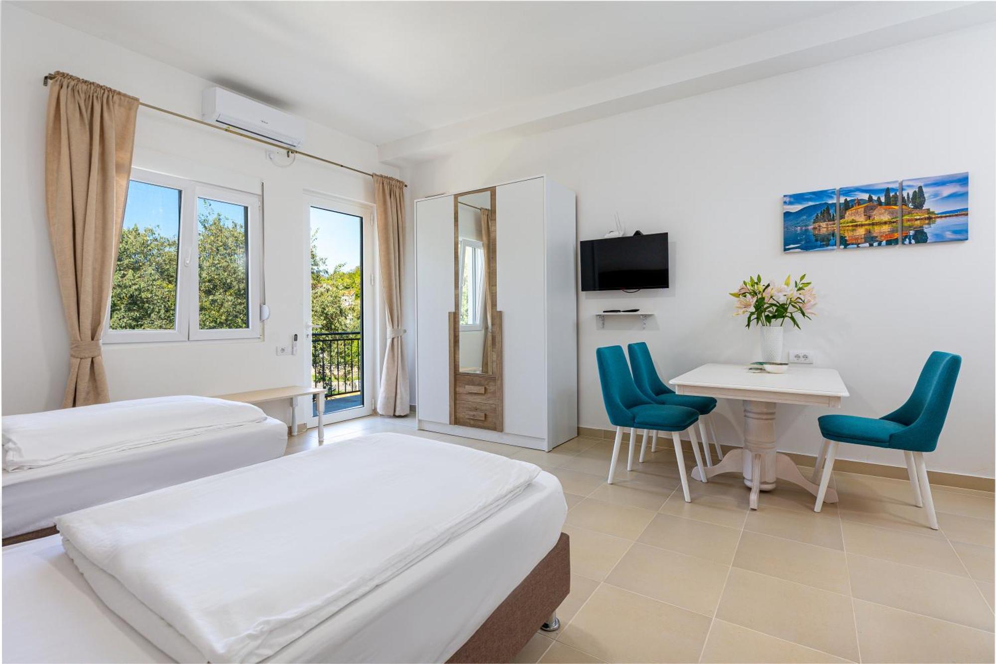 Apartments Lustica Radovici Pokoj fotografie